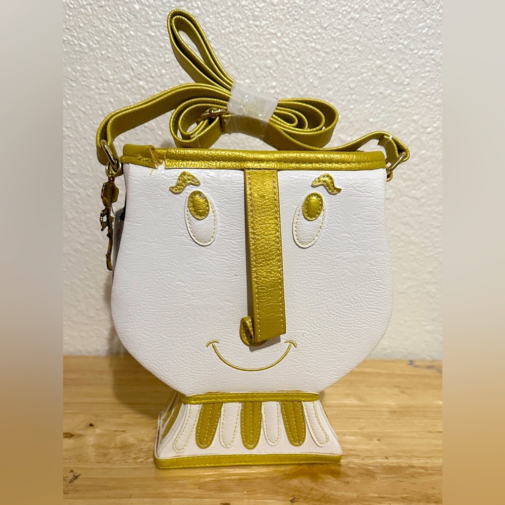 Disney Parks Beauty and the Beast Chip Tea Cup Crossbody Bag.